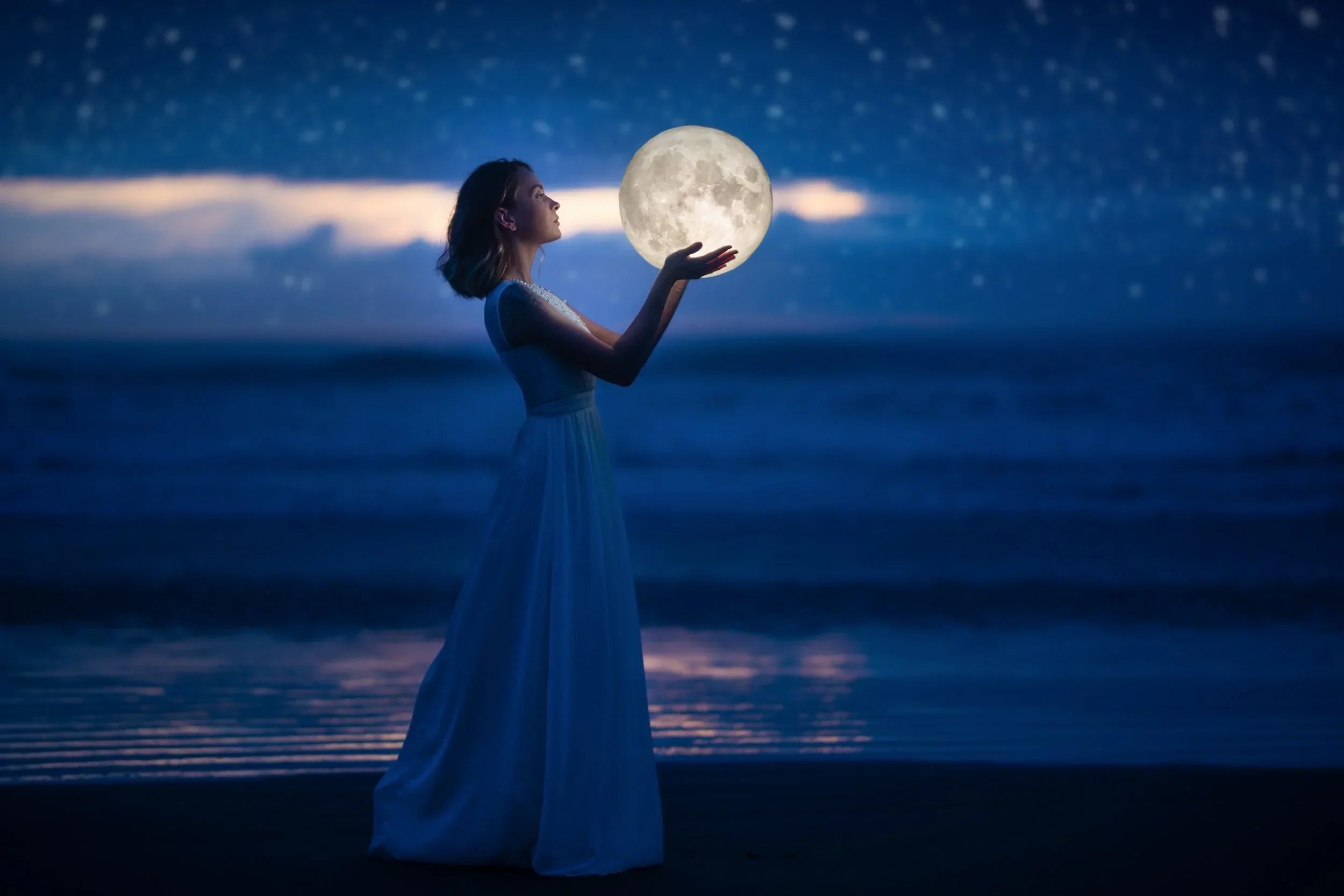 How Does the Full Moon Affect Your Body and Mind?