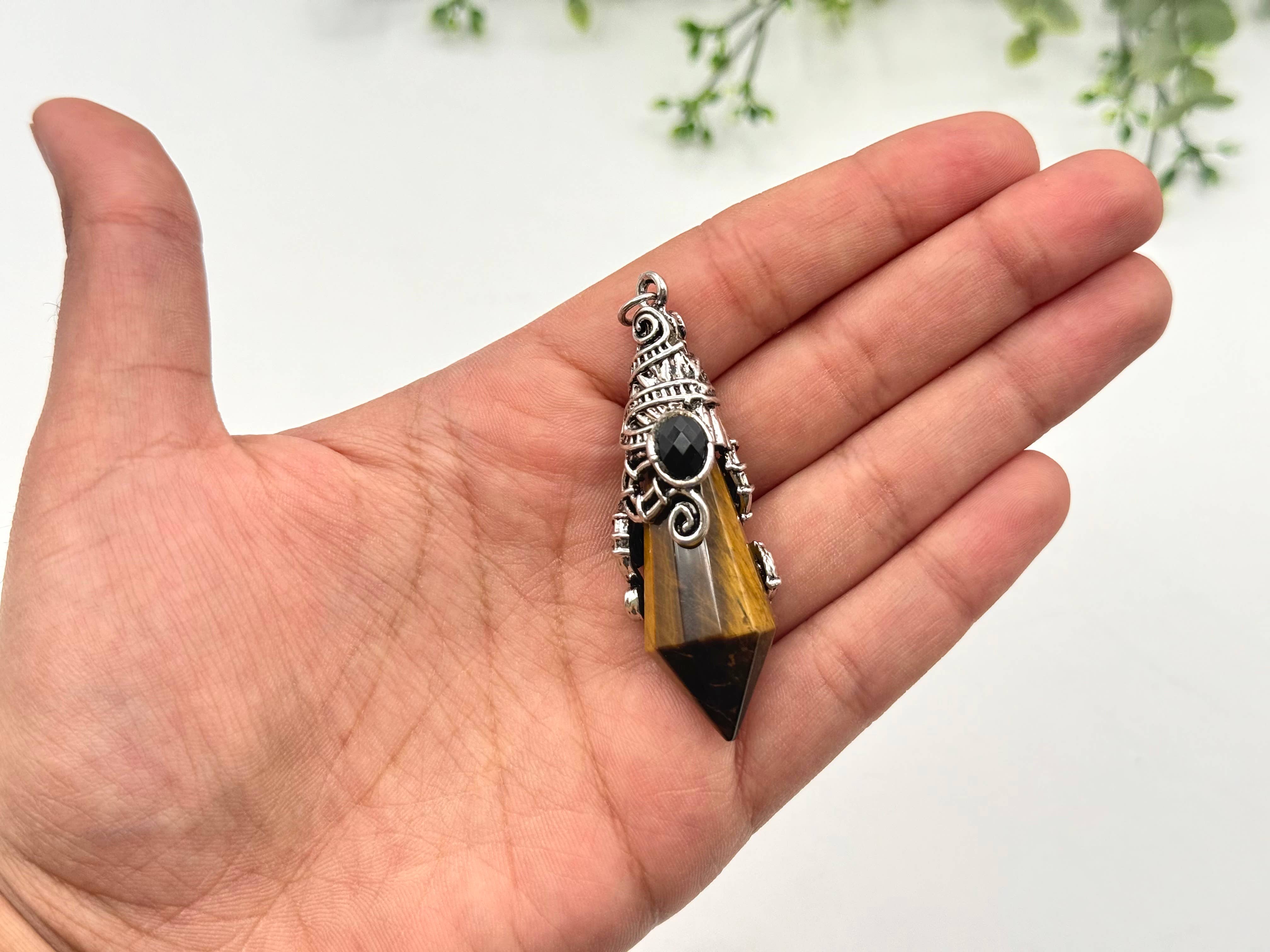 Tiger Eye 12 Faceted Antique Silver Detailing Pendulum