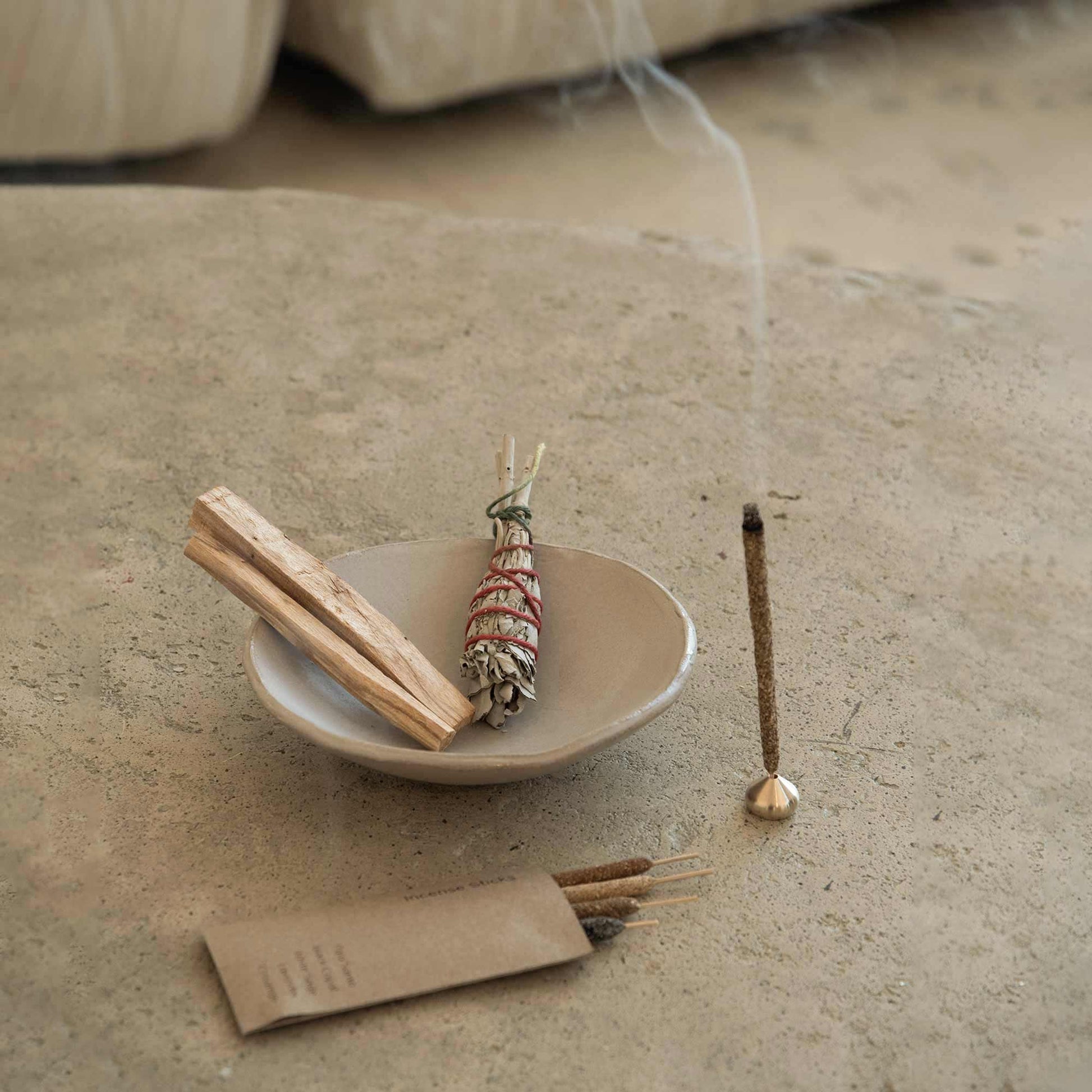 BURNING RITUAL SAMPLE KIT - Mini White Sage Bundle - Palo Santo Wood Sticks from Peru - Palo Santo Wood Sticks from Ecuador - Mini Palo Santo Hand-rolled Incense Stick - Mini Black Copal Hand-rolled Incense Stick - Mini White Sage Hand-rolled Incense Stick - Mini Lavender Hand-rolled Incense Stick - Mini Cinnamon Hand-rolled Incense Stick - Medium Waterdrop Incense Holder - Joy - Journey of you