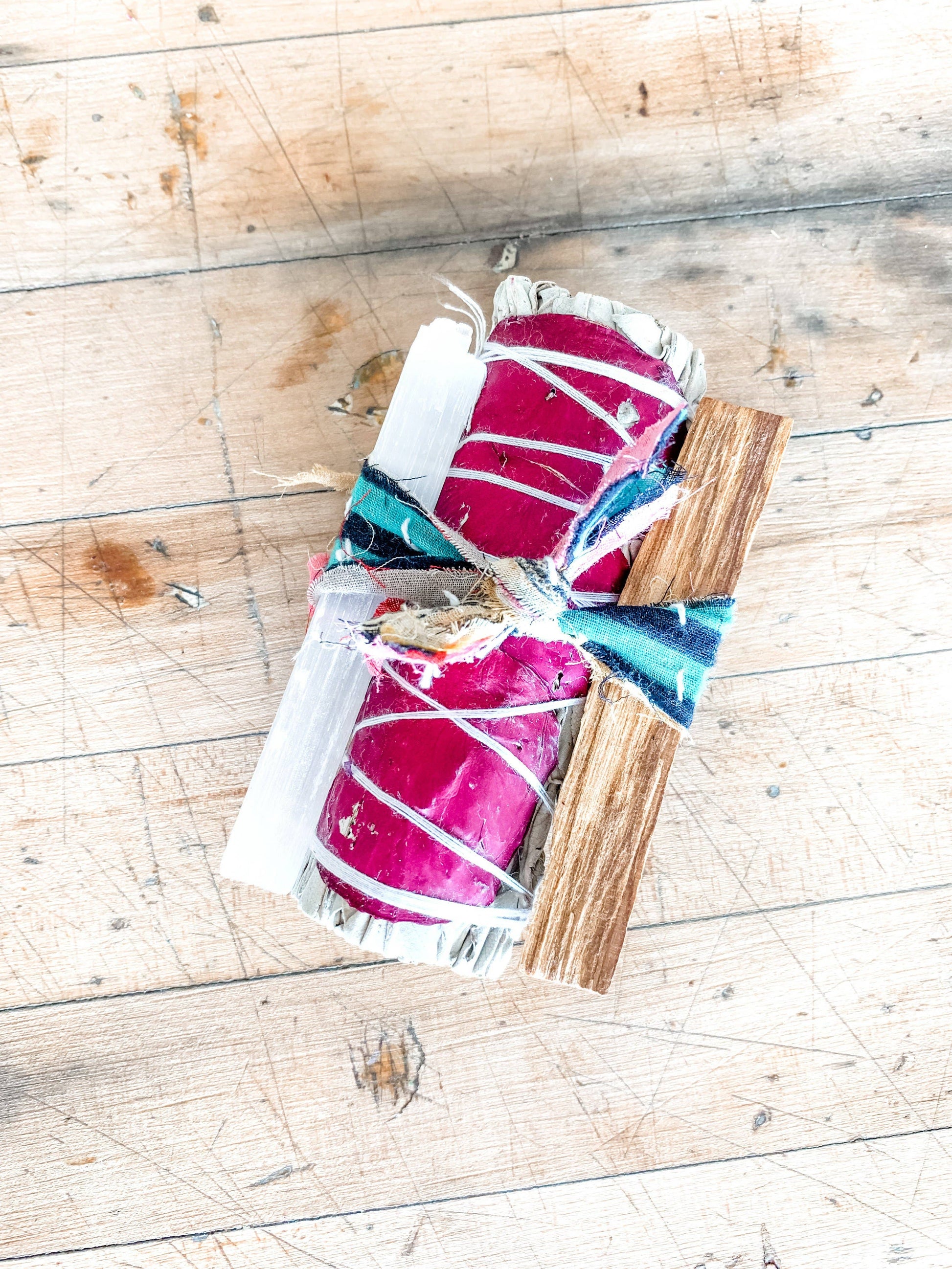 CLEARING CRYSTAL SMOKE BUNDLES, PALO SANTO, REFRESHING: LOVE - Wildflowers and California White Sage Bundle Sages + Smudges by Liv Rocks Harmony - White Sage + Flowers (type of flower varies) + Selenite Stick Peace - Sage & Lavender + Palo Santo Wood Love - Sage & Roses + Palo Santo + Selenite Stick Clearing - Selenite Stick + Quartz Crystal Point + Palo Santo Wood Abundance - Selenite Tower + Quartz Crystal Point + Palo Santo Wood - Joy - Journey of You