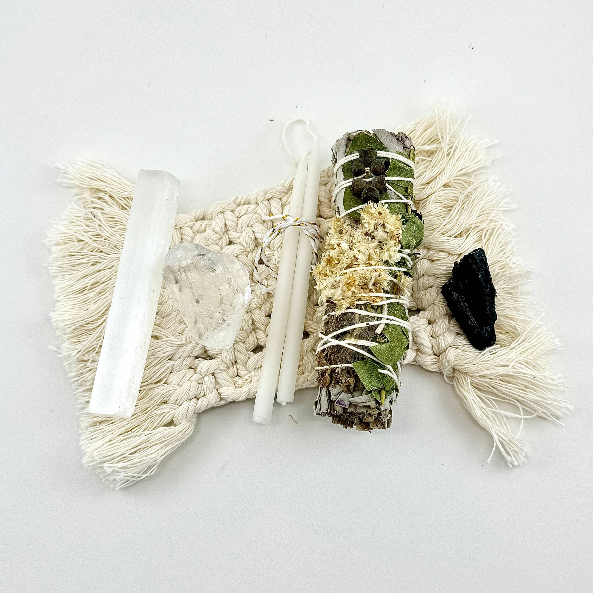 CORD CUTTING RITUAL KIT - eucalyptus dollar, lavender, and white sinuata flower to cleanse - Joy - Journey of You