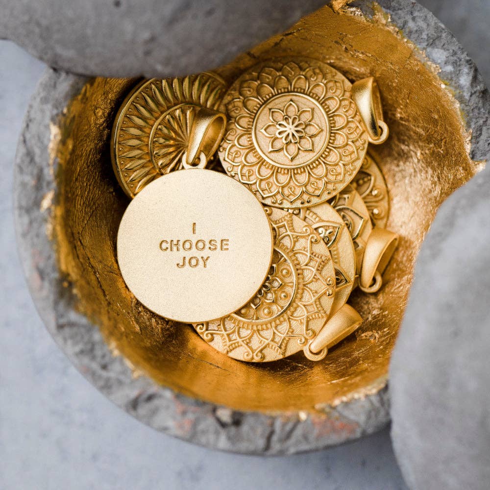 I Choose Joy - inspirational Mantra® mandala necklace: Yellow Gold
